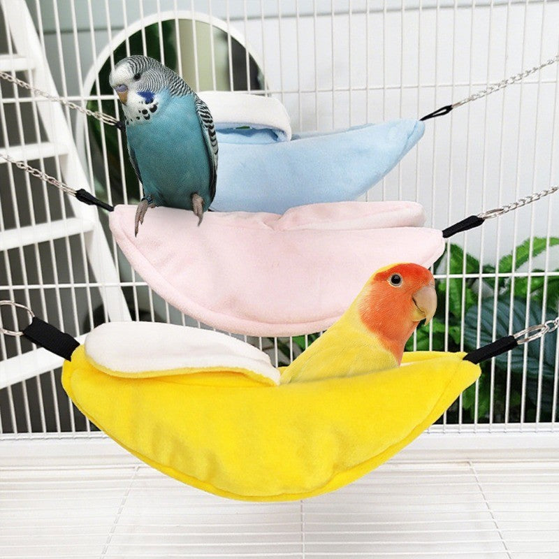 1PC Cama Quente de Inverno em Forma de Banana para Papagaio Ninho de Pássaro Cama de Rede para Papagaio Brinquedo para Pássaro de Estimação Hamster Gaiola de Pendurar Saco de Dormir