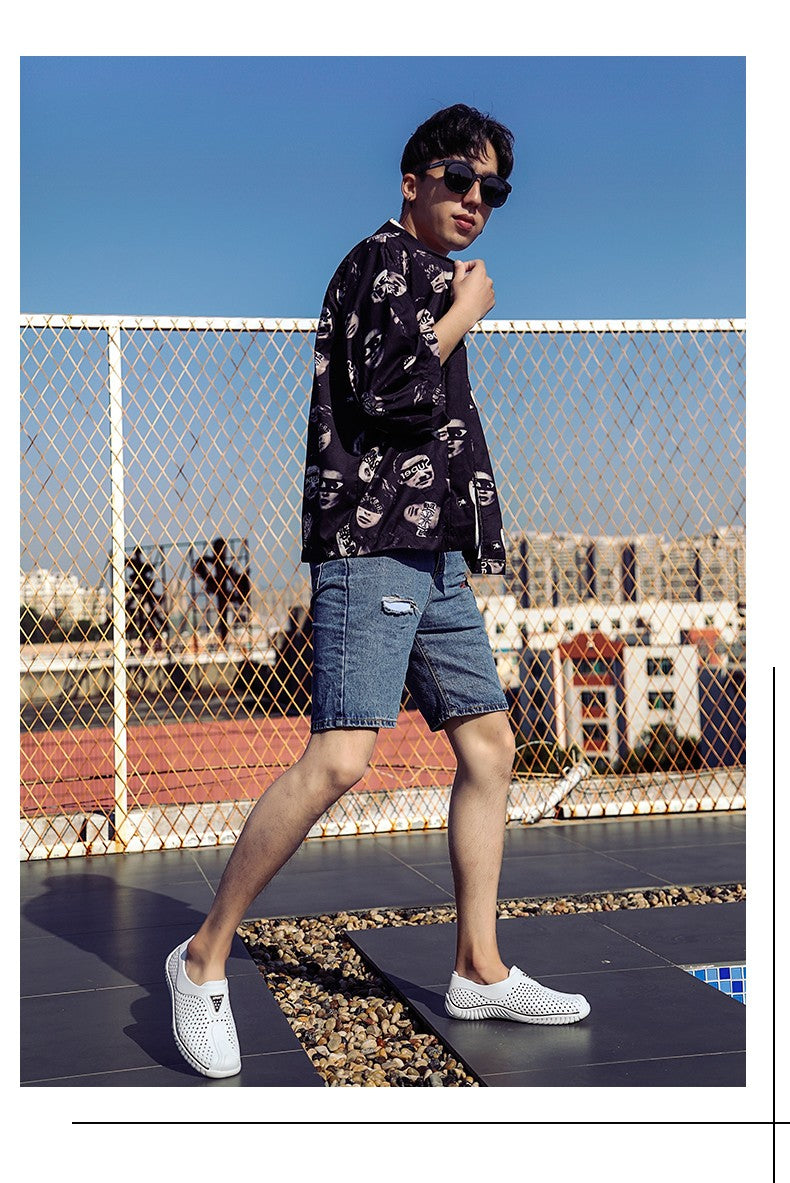 2025 Breathable Summer Men Slippers Outdoor Water Shoes Hollow Ultra Light Beach Shoes Casual Men Sandals  Black Garden Shoes