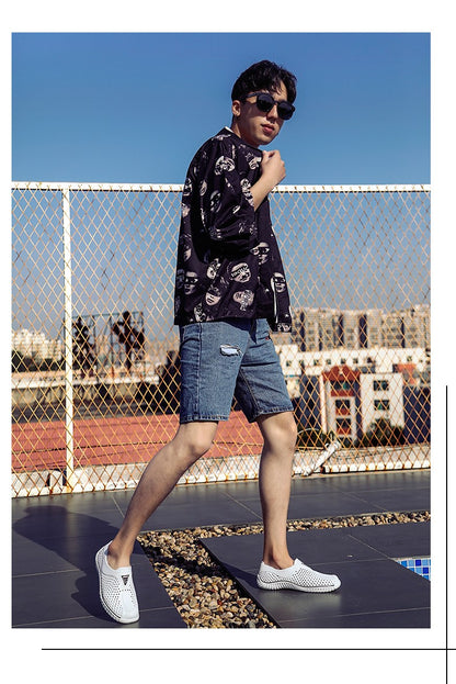 2025 Breathable Summer Men Slippers Outdoor Water Shoes Hollow Ultra Light Beach Shoes Casual Men Sandals  Black Garden Shoes