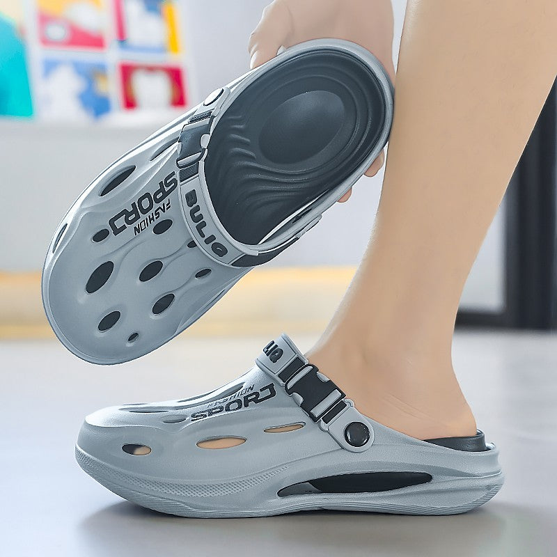 A Pair of Men's New Clogs, Summer New Wear-Resistant, Non-Slip Sports Beach Shoes, Soft-Soled Comfortable Men's Shoes for Driving