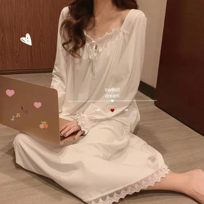 Sweet Princess Style Pajamas Solid Color Fashion Long-Sleeved Soft Home Wear Women's Retro Leisure Dress Lace Ruffled Nightgowns