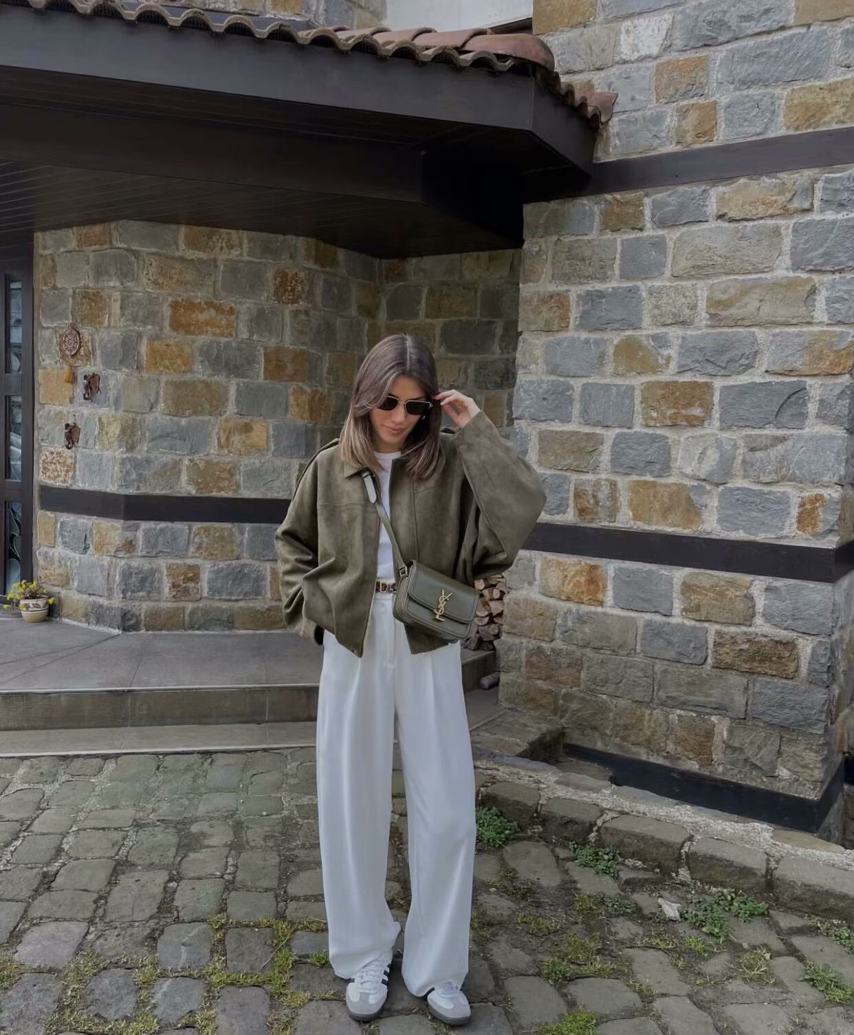 Women's Jacket Fall 2025 New Solid Color Long-Sleeved Faux Suede Loose Bomber Jacket Casual Fashion Personality Versatile