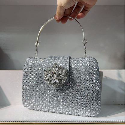 Sparkling Rhinestone Clutch Bag Lady Crystal Evening Purse Luxury Metal Handle Chain Handbag Wedding Party Dinner Diamond Bags