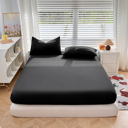A 3-piece solid-color bed cover and pillowcase set, including 1 bed cover +2 pillowcases (without cores), machine washable