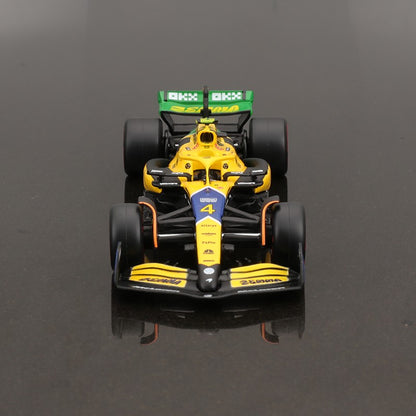 Em estoque Novo 2024 Bburago 1:43 F1 Liga Miniatura Diecast Modelo Mclaren Mcl38 Bwt Alpine A524 Amg W15 F1 Carro Brinquedo Personalizado Presente Infantil