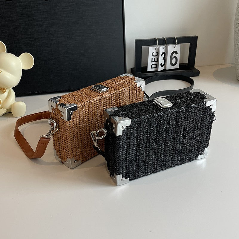 Couple's Sling Bag Straw Weaving with Corner Metal Decoration Boxy Shape Doctor Bag for Date Back to School Party Shoulder Bag