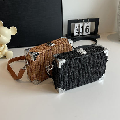 Couple's Sling Bag Straw Weaving with Corner Metal Decoration Boxy Shape Doctor Bag for Date Back to School Party Shoulder Bag