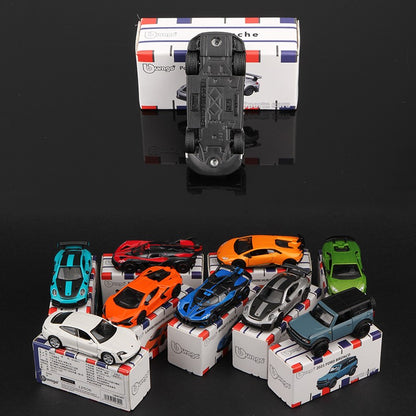 Bburago 1:64 Modelo de Carro em Liga Miniatura Veículos Diecast Brinquedo 911 Bolide Revuelto Bronco SP3 812 SF90 Taycan Huracan GT500 Urus