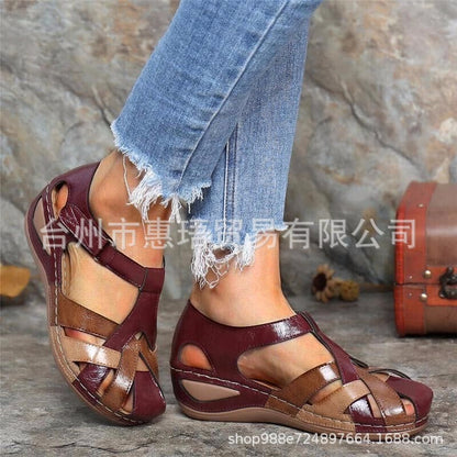 2021 New Style Women's Sandals Hollow Magic Sole Plus Size Slanted Heel Independent Station Women's Shoes Wholesale
