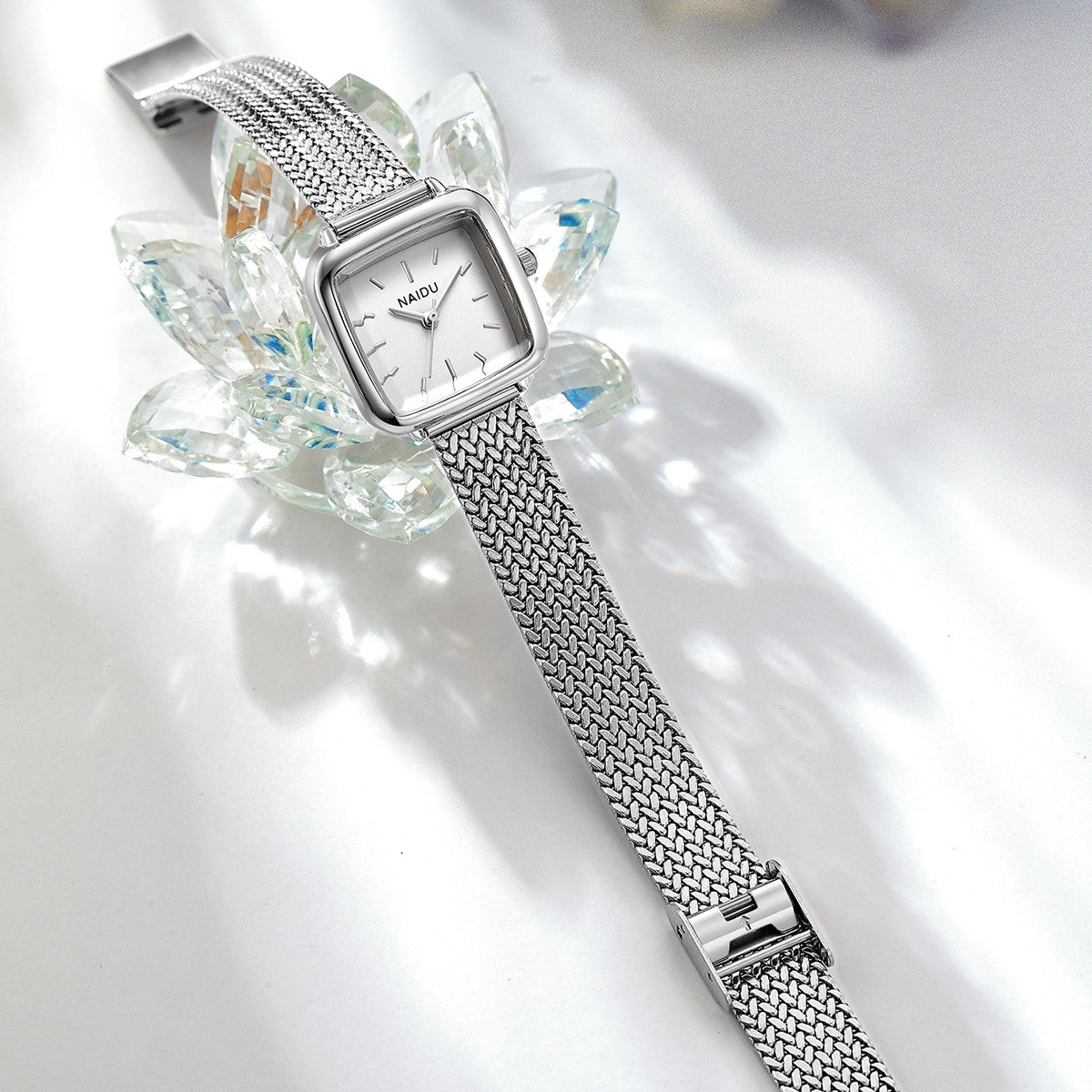 Ladies Small Square Watch Stainless Steel Strap Literary Fashion Retro Quartz Watch