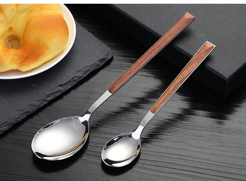 Conjunto de Talheres de Aço Inoxidável com Cabo de Madeira Falsa 16 Peças, Prendedor de Louça, Talheres Ocidentais, Faca Garfo Colher de Chá, Prateados