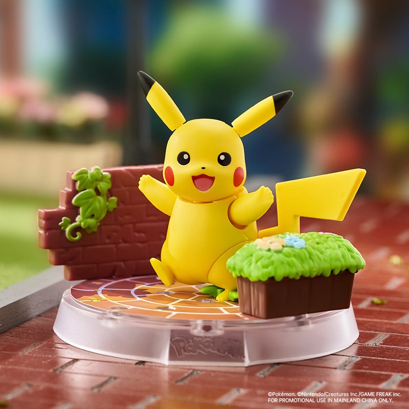 Novos BLOKEES Blocos de Construção de Figuras Nidoking Pokémon Charizard Pikachu Lucario Boneco Modelo Articulado Coleção Brinquedos Surpresa