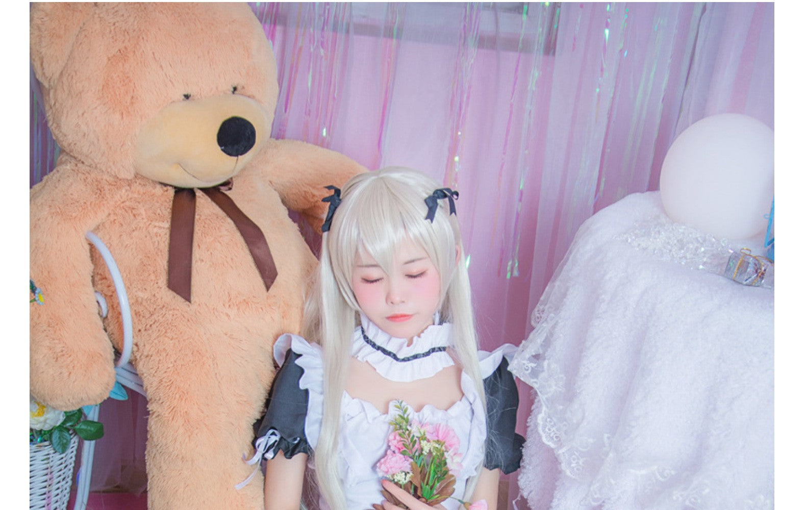 Cute Japanese Maid Outfit Sweet Lolita Cosplay Costume Black White Uniform Full Set Gothic Lace Party Halloween Stage Wear