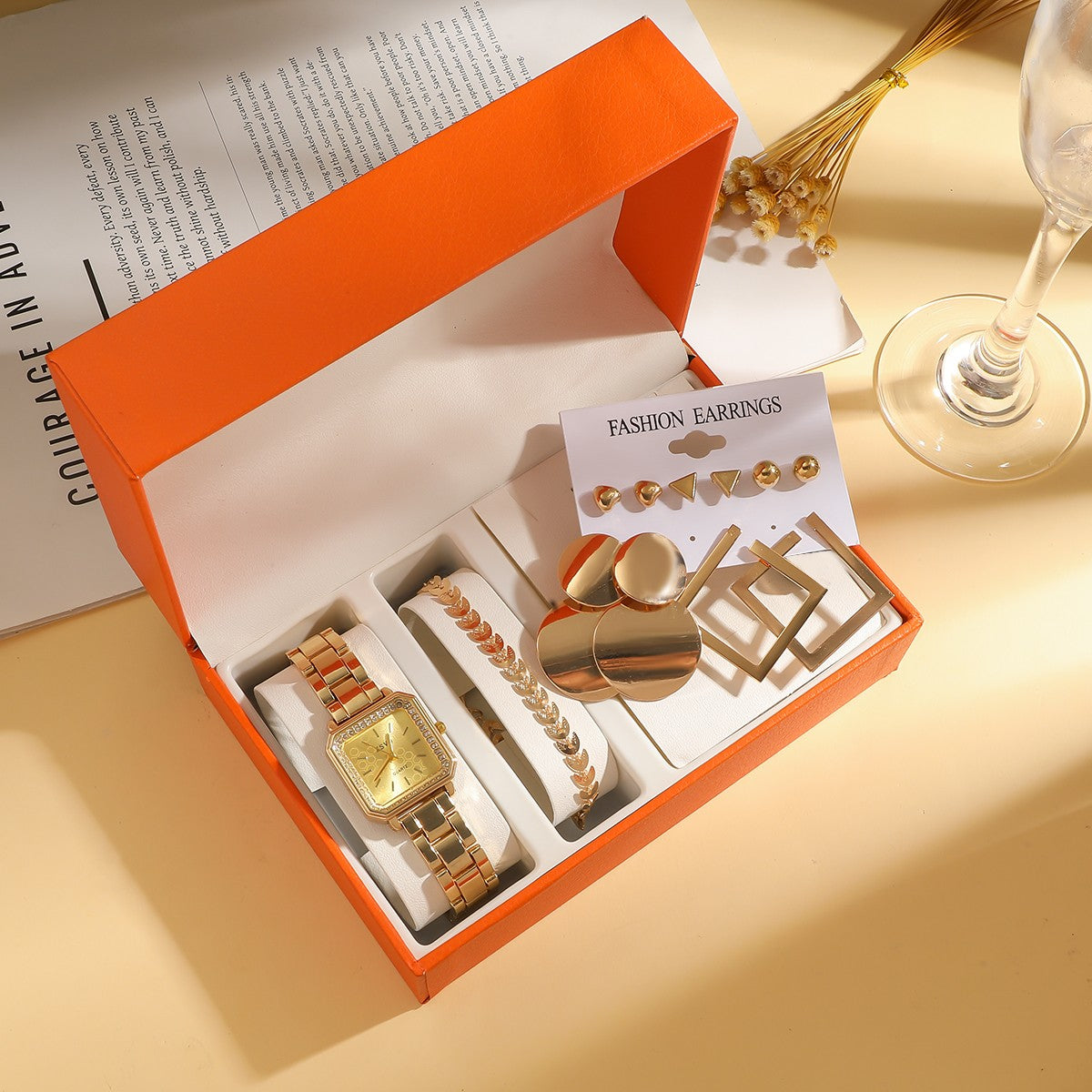 Vintage Gold Fashion Watch Set Square Plate Watch Chain Bracelet Geometric Accessories Orange Gift Box