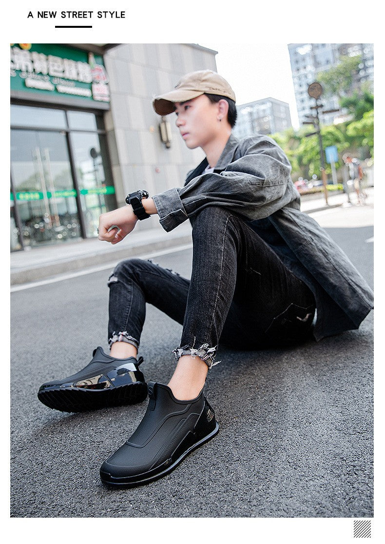 Ankle Rain Boots Men's Motorcycle Waterproof Shoes Outdoor Rain Boots Fishing Non-slip Rubber Shoes Thick Soled Water Shoes