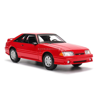 Maisto 1:24 1993 Ford Mustang SVT Cobra modelo de carro de liga fundido modelo de precisão estática de coleção presente de brinquedo de jogar