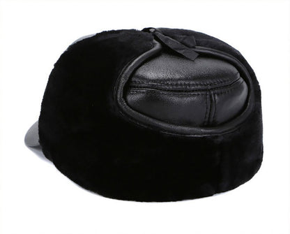 2025 New Style Men Ear Flap Genuine Leather Hat Winter Vintage Baseball Caps Thicken Warmer Flat Hats Fashion Real sheepskin Cap