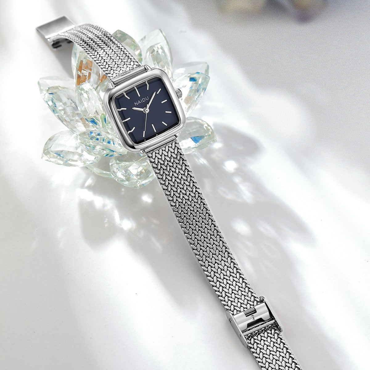 Ladies Small Square Watch Stainless Steel Strap Literary Fashion Retro Quartz Watch