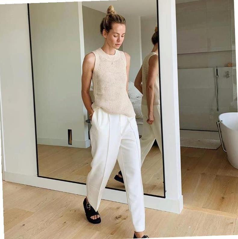 2024 Summer Sleeveless Tank Top Women Fashion Hollow Camisoles Casual Thin Basic Ice Silk Knitted Tanks Vest Female Blusas 14810