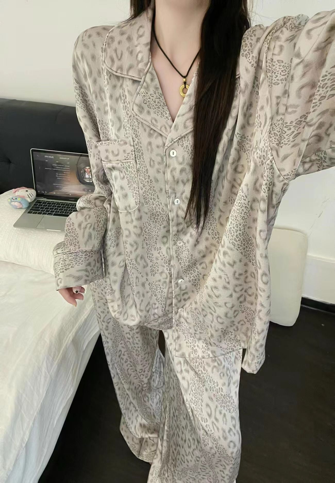 High-end leopard print pajamas for women spring autumn trend new simple girly style home suit personalized dress pajama party