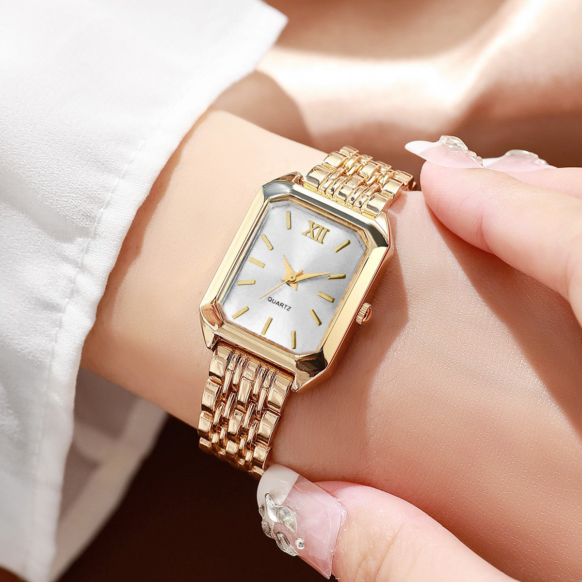 Elegant Women Quartz Watch Fashion Rectangle Analog Wristwatches Reloj Mujer Girls Clock Gift?Without Box?