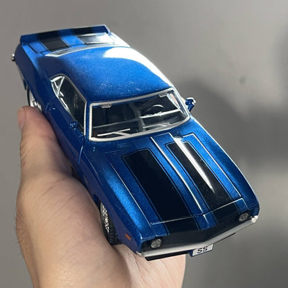 1:32 Chevrolet Camaro SS 350 1969 Super Carro Esportivo Clássico Liga Diecast Modelo de Carro Veículos em Miniatura Enfeites de Alta Simulação