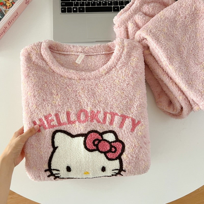 Thickened Warm Women‘s Sleepwear Cartoon HelloKitty Women's Pajamas Set Winter New Cute Fashion Two Sets Nightwear Loungewear