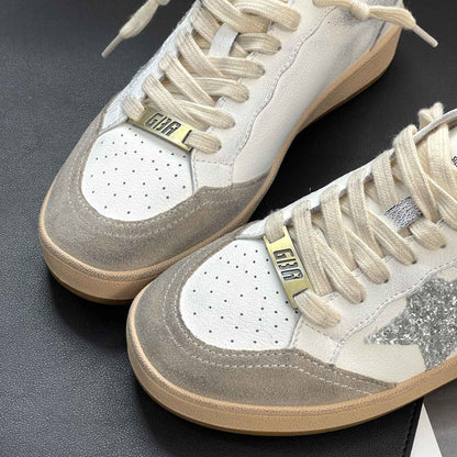 Sapatilhas de Couro Casual de Porco com Estrela Patchwork Cores Esfregadas Estilo Colegial Feminino Branco Antigo