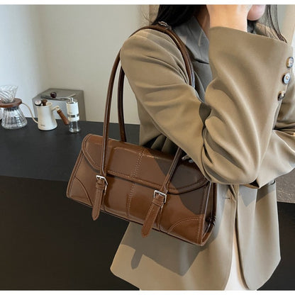 High End Burgundy Oil Wax Leather Underarm Bag Elegant Women's Magnetic Buckle Shoulder Bag Commuter Versatile Ladies Tote Bags