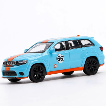 Novidade em Estoque Jkm 1:64 Versão Gulf Jeep Cherokee Liga Miniatura Modelo Diecast Cherokee Jeep Suv Modelo de Carro Brinquedos Personalizados Presente para Crianças