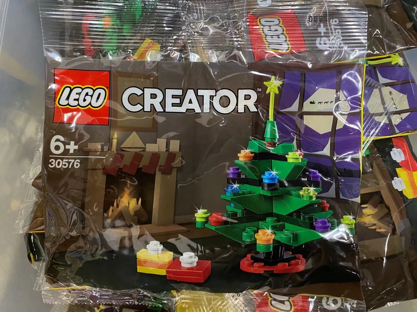 Lego Creator Mini Holiday Tree Building Kit 30576 for Ages 6+ (70Pieces) for Children's Kids Birthday Christmas New Year Gift