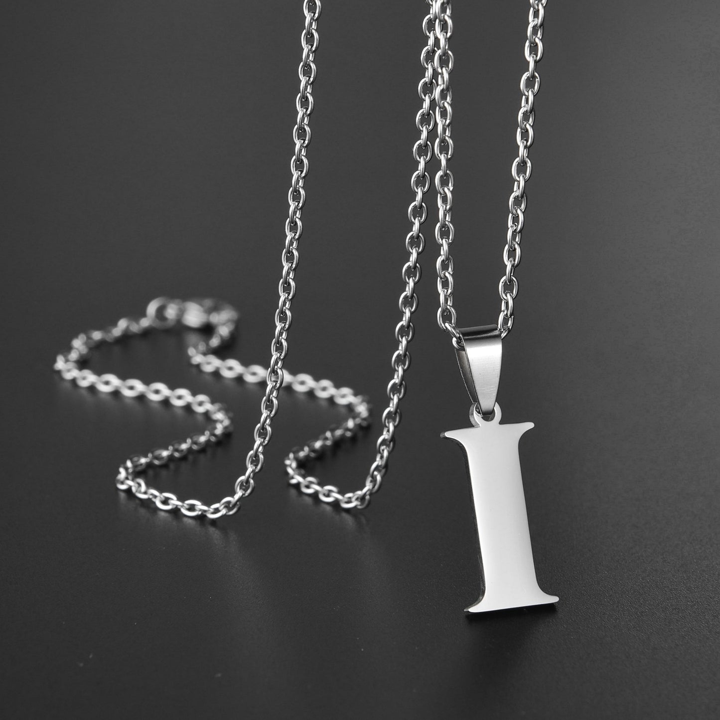 Colar de Aço Inoxidável com Pingente de Nome Letras A-Z do Alfabeto, Colares Minimalistas Iniciais para Homens e Mulheres, Presentes de Moda no Atacado