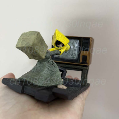 Jogo Quente GK Little Nightmares Anime Figure Six Maya Yamaoka Mono Action Figure Modelo Brinquedos Presente de Natal Decoração de Quarto