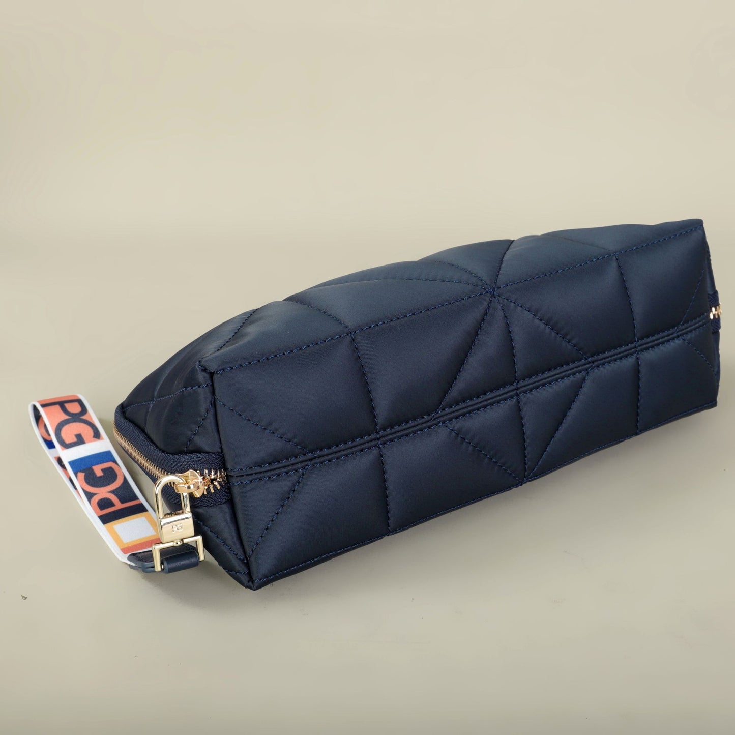 PG 2026 nylon cloth multi-functional waterproof folding new design fashion portable easy to carry handbag Cosmetic bag