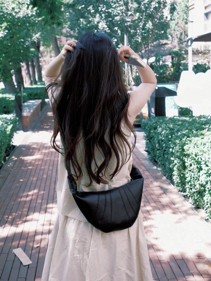 2025 Quality Fashion Beauty Crossbody Bag Large Capacity Designer Popular Soft Chest Bag