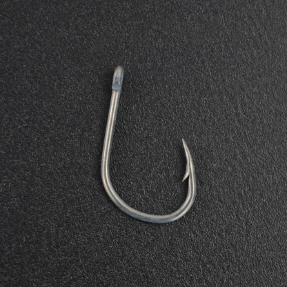 Anzóis Hirisi 50pçs com Farpa Revestidos para Pesca de Carpa com Olhal, Design Japonês, Fabricados em Aço Carbono 8001