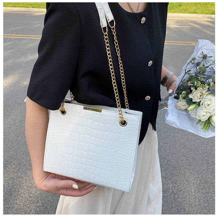 2025 Fashion Luxury Female Crossbody Bags for Women Designer Shoulder Bag Chain Solid Color Messenger Bag Handbags