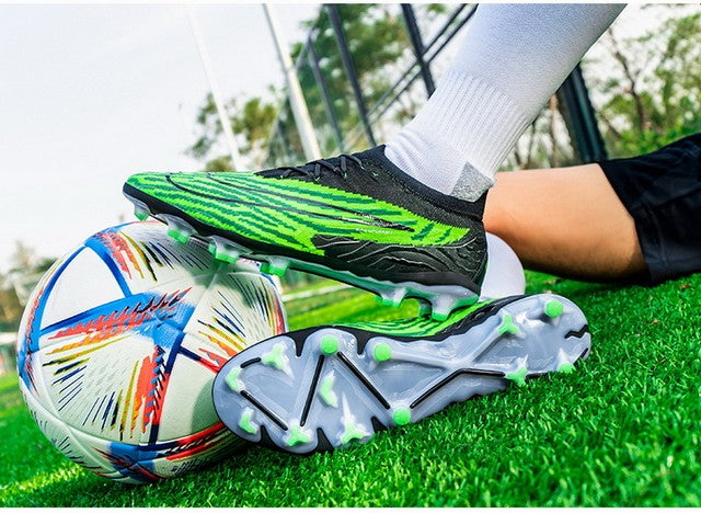 New Men Soccer Shoes Grass Professional Training Football Shoes Society Cleats Football Field Boots Fast Indoor Sneaker Non Slip