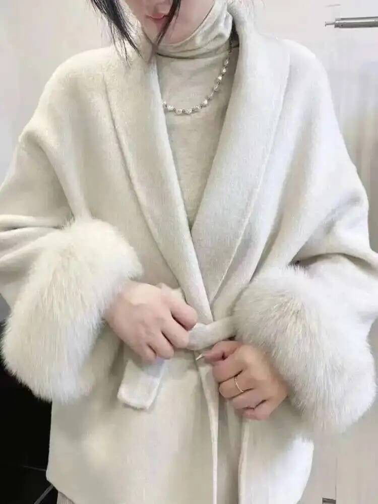 UCXQ Casaco Feminino Elegante OL para Escritório com Retalhos de Pelo Manga Comprida Lã Jaqueta de Roupa Feminina Bonita Outono Inverno 2025
