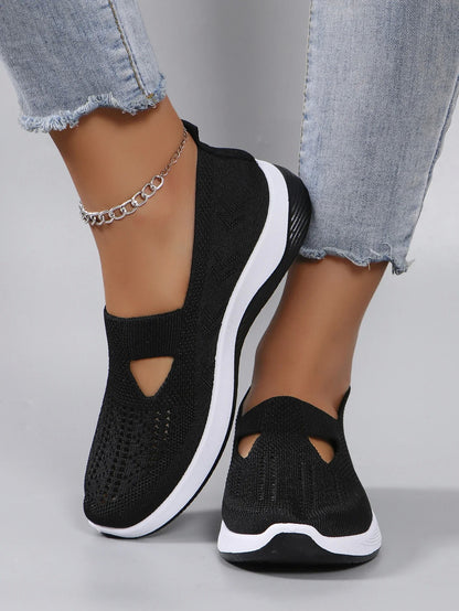 Women's Shoes 2025 Spring New Middle aged and Elderly Mom Shoes Soft soled Breathable Women's Casual ShoesSports Shoes