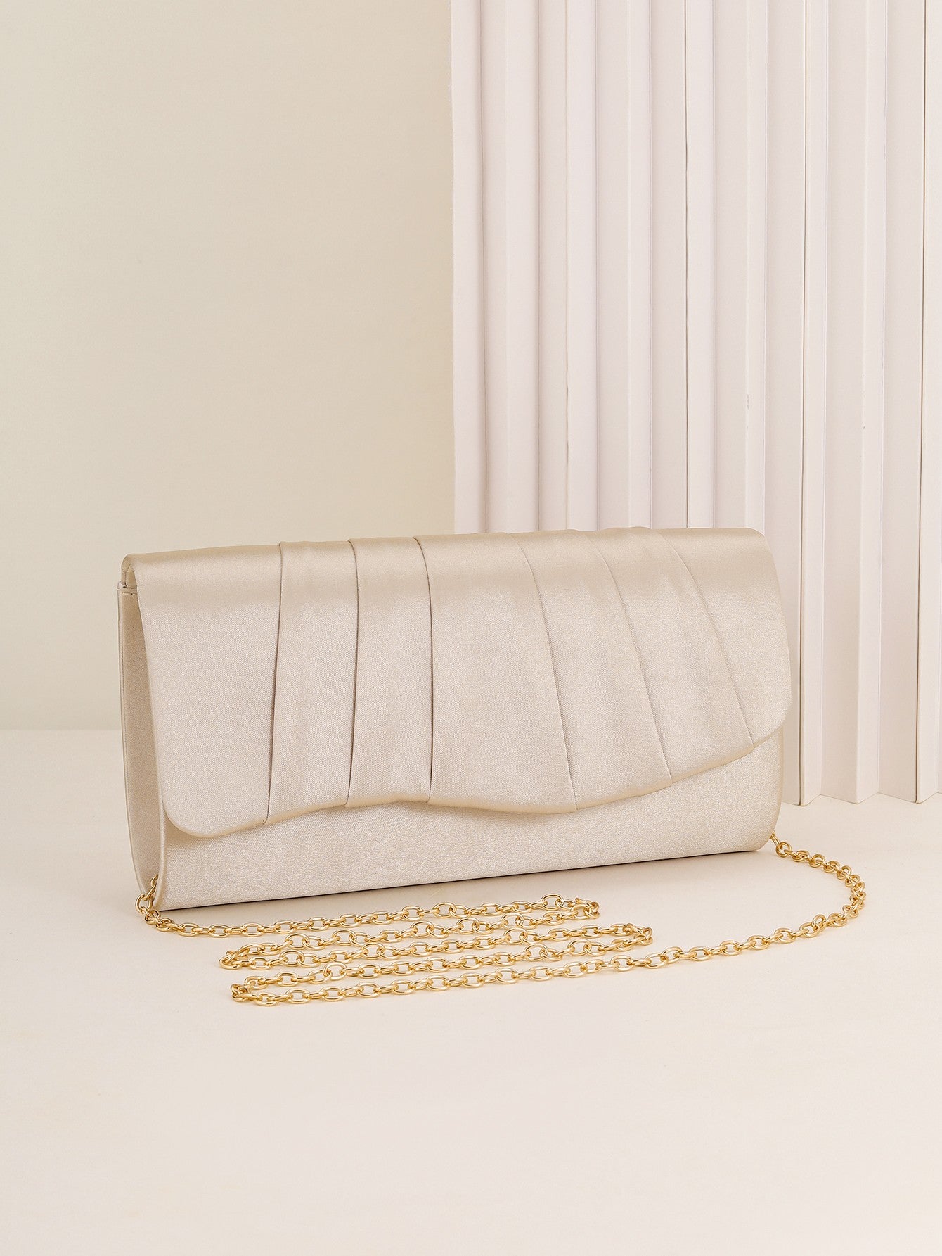 Ladies Dinner Bag Pleated Solid Color Clutch Party Dinner Wedding Light Luxury Envelope Evening Bag for Prom, Dinner/Banquet