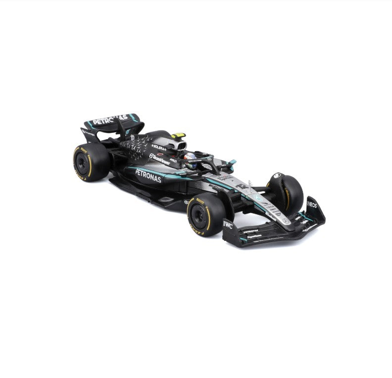 Bburago 1:43 F1 BWT Alpine Modelo Com Capacete 2025 Miniatura de Liga Carro de Corrida de Fórmula Brinquedo MCL39 W16 SF25 RB21 Japonês