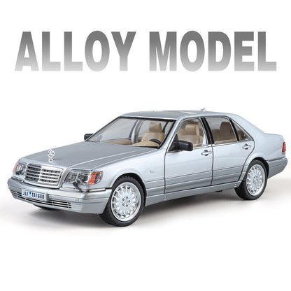 1:24 W140 Miniatura de Brinquedo Modelos de Carro Liga Fundido Som Luz 6 Portas Abertas Puxar para Trás Pneus de Borracha Modelos de Veículos para Meninos Presentes