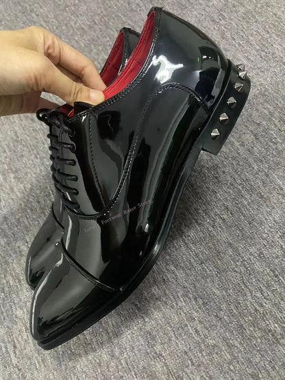 Man Fashion Genuine Patent Leather Single Soes Back Rivet Decoration Lace Up Male Round Toe Male Black Party Wedding Shoes