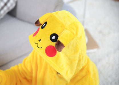 Pokemon Pikachu Flanela Quente Roupas de Casa Infantil Outono&Inverno Macacão Macio Cosplay Animal Moletom Pijama Presente para Pais e Filhos