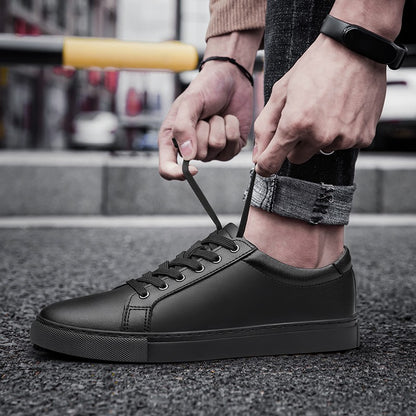 New Sneakers Men Shoes Genuine Leather Mens Casual Shoes Flat Male Footwear Fashion Black White Shoes Tenis Masculino Skateboard