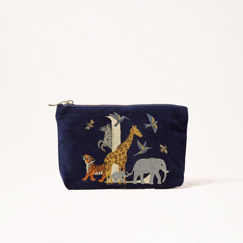 Cute Animal Letter Print Velvet Clutch Makeup Bag - Fashionable And Stylish Cosmetic Pouch for Women