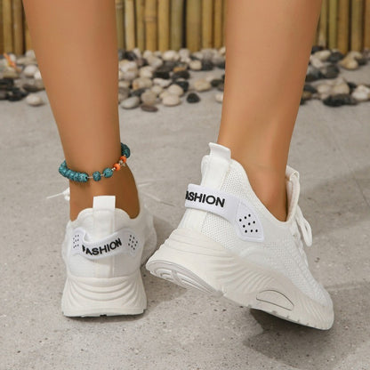 Designer Women Casual Sneakers Sports Shoes Fashion Brand Lace Up Loafers Female Knitted Mesh Breathable Shoes for Women