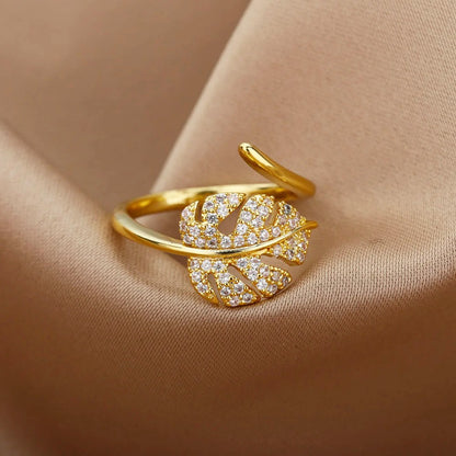 Anéis de Aço Inoxidável Banhados a Ouro com Cristal para Mulheres Corrente Geométrico Zircônia Anel de Dedo Joia Presente anillos mujer 2025 Novo e Moderno