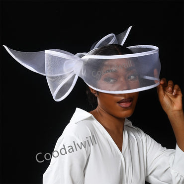 Fascinator de Véu Branco Elegante Chapéu Feminino para Kentucky Derby Evento de Corrida Adorno de Cabeça de Moda Boné de Rede Chapeau para Eventos Femininos